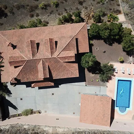 Moraditas, Con Piscina Privada Casa de Férias