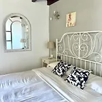 Feriehus Moraditas, Con Piscina Privada